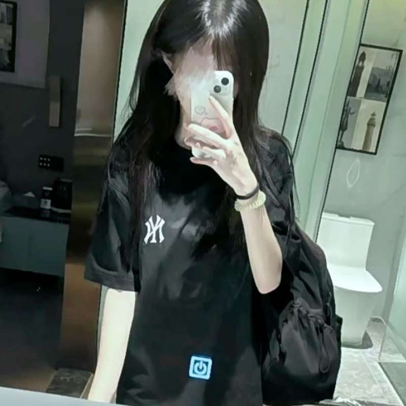 99+ Avatar ảnh gái xinh che mặt ngầu, bí ẩn cực cuốn hút 5 avatar anh gai xinh che mat 4