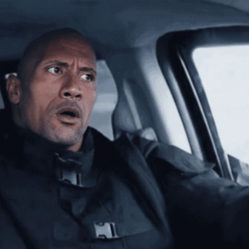 69+ Ảnh The Rock meme hài hước khiến bạn cười không nhặt được mồm 19 Ảnh The Rock lái xe biểu cảm ngạc nhiên