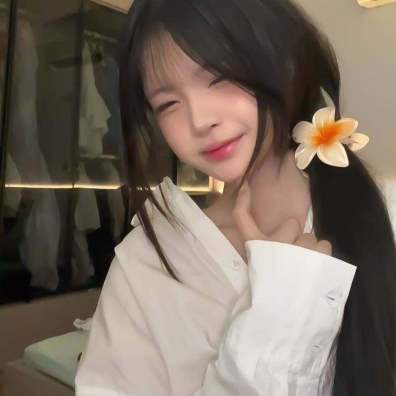 Kiểu ảnh avatar gái xinh đẹp