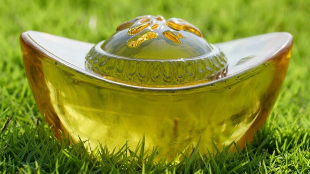 Hình nền thỏi vàng chế tác tinh xảo cho người mệnh Kim