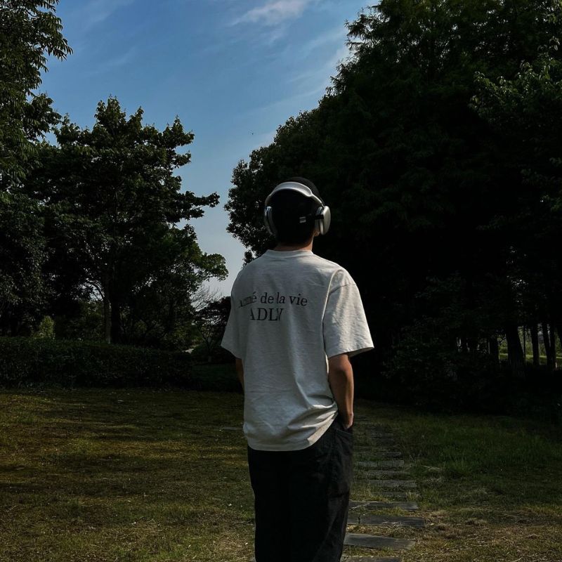 88+ Mẫu ảnh chụp sau lưng nam đẹp, ngầu, chuẩn boy phố 7 hình chụp sau lưng nam ngầu