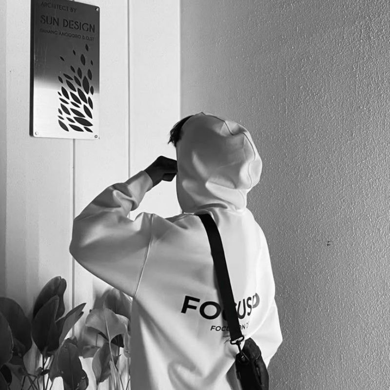 88+ Mẫu ảnh chụp sau lưng nam đẹp, ngầu, chuẩn boy phố 5 ảnh chụp đằng sau nam