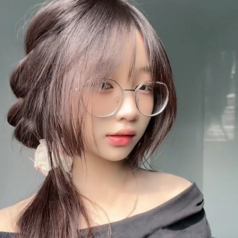 199 Ảnh avatar gái xinh k10 đẹp trong trẻo, chuẩn gen Alpha 2 Ảnh avatar gái xinh thắt tóc k10