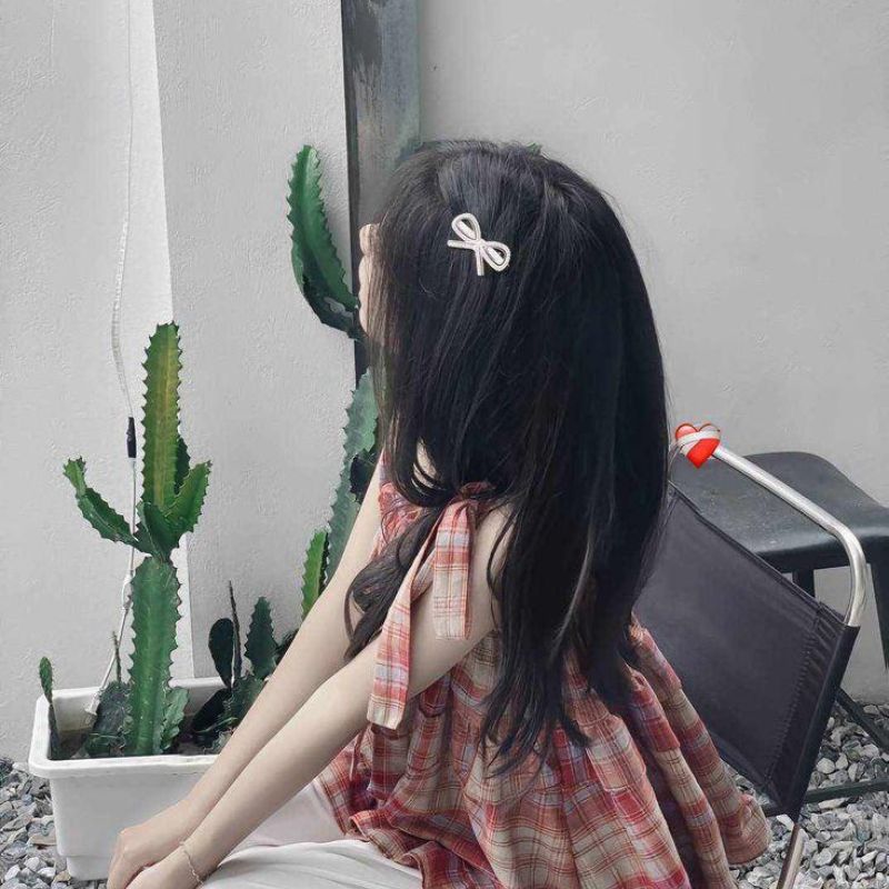 199 Ảnh avatar gái xinh k10 đẹp trong trẻo, chuẩn gen Alpha 11 Tạo dáng che mặt gái xinh k10