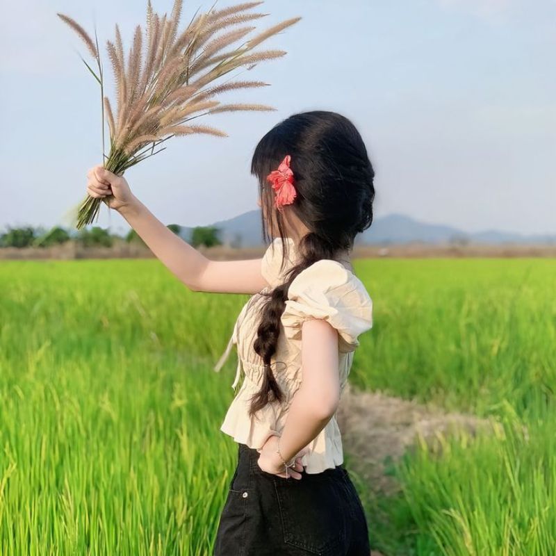 199 Ảnh avatar gái xinh k10 đẹp trong trẻo, chuẩn gen Alpha 9 avatar gái xinh k10 chụp ảnh che mặt