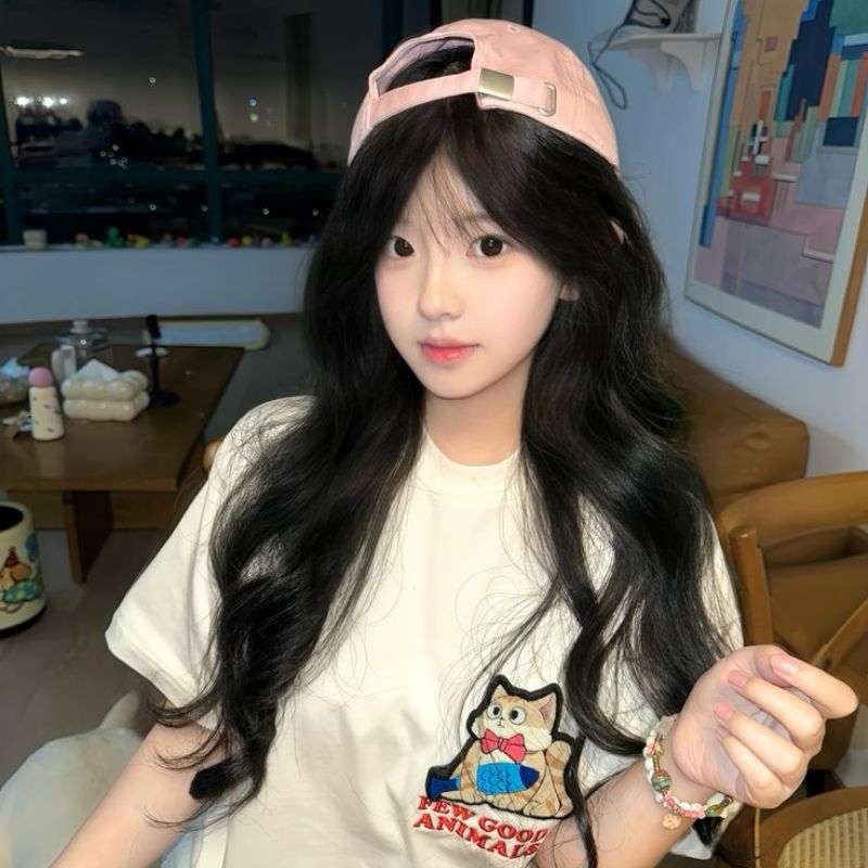 199 Ảnh avatar gái xinh k10 đẹp trong trẻo, chuẩn gen Alpha 22 avatar gái đẹp k10 đội nón