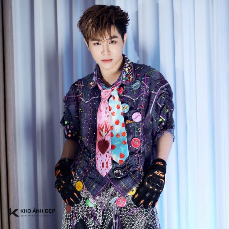 Ảnh Captain Boy ngầu