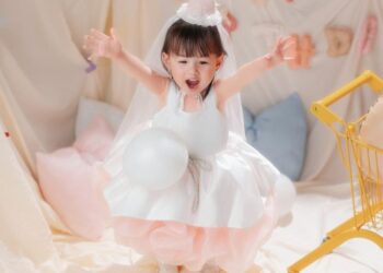 +118 ảnh em bé cute, ngộ nghĩnh, tải miễn phí chất lượng cao