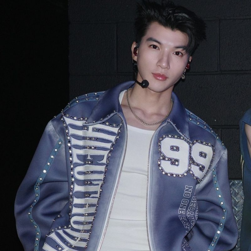 99+ Ảnh Hiếu Thứ Hai điển trai, ngầu cuốn hút 12 ảnh hiếu thứ hai siêu lãng tử