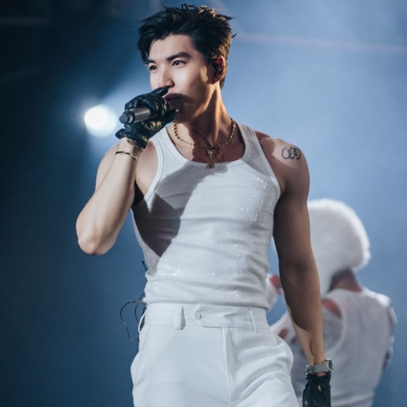 99+ Ảnh Hiếu Thứ Hai điển trai, ngầu cuốn hút 23 hiếu thứ hai khoe hình xăm gerdnang