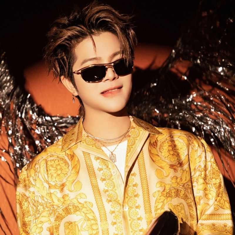 99+ Ảnh Rhyder mới nhất, ngầu, visual ngày càng cuốn hút 2 ảnh rhyder cắn môi quyến rủ