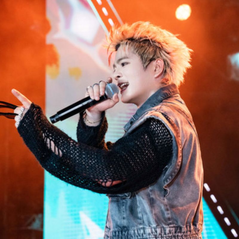 99+ Ảnh Rhyder mới nhất, ngầu, visual ngày càng cuốn hút 18 rhyder siêu ngầu khi trên sân khấu