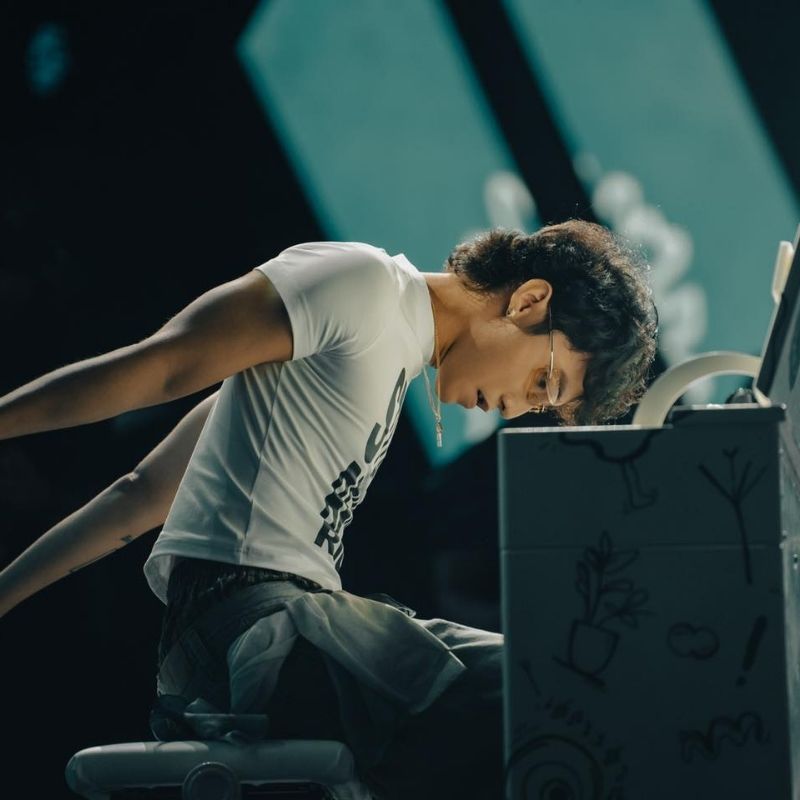 +99 ảnh Sơn Tùng M-TP mới nhất, thần thái đỉnh cao cực cuốn 15 Avatar ảnh Sơn Tùng MTP so deep trên sân khấu