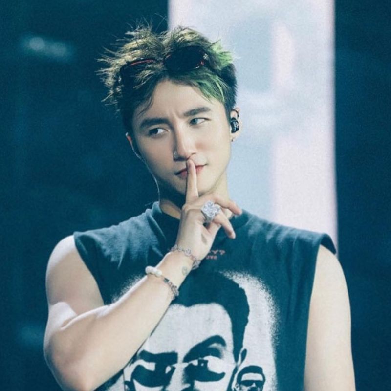 +99 ảnh Sơn Tùng M-TP mới nhất, thần thái đỉnh cao cực cuốn 34 Ảnh avatar Sơn Tùng đẹp nhất