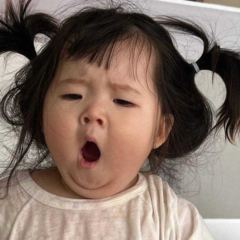 "Buồn ngủ lắm rồi đây này!"