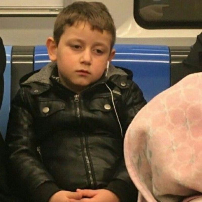 99+ sad meme tâm trạng thể hiện nỗi buồn bằng cách hài hước 7 Ảnh sad meme em bé đáng yêu